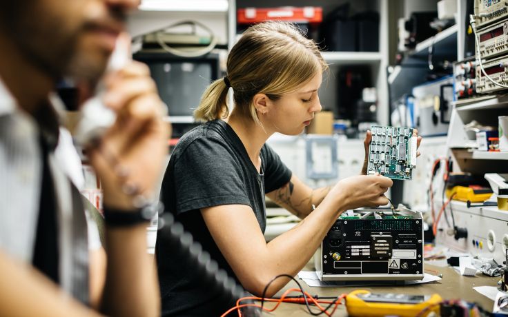 Monitoring i optymalizacja zużycia zasobów przy pomocy nowoczesnych technologii Przemysłu 4.0
