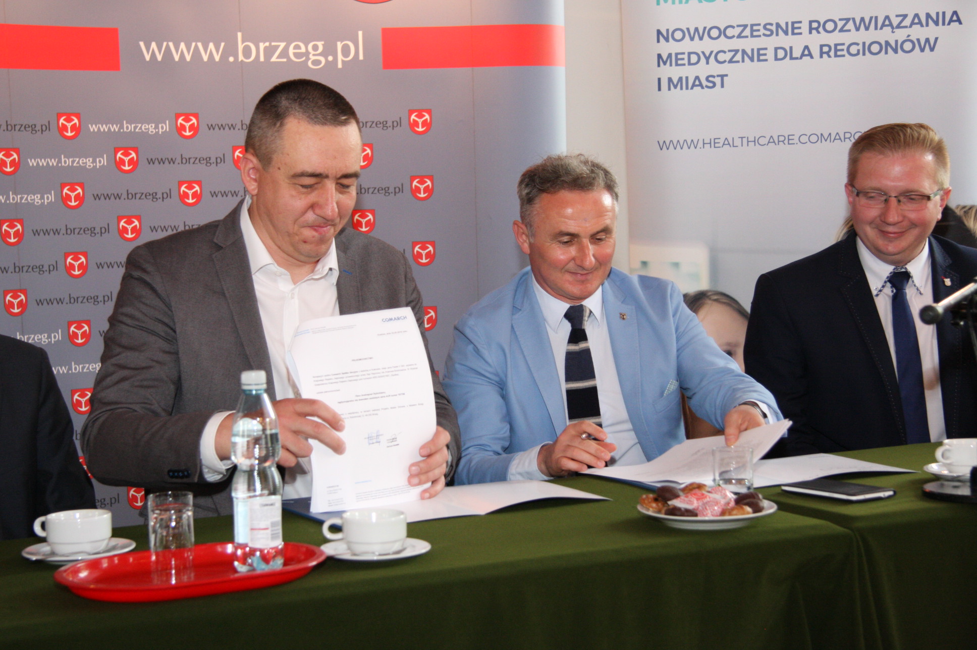 Brzeg podpisanie umowy dot. świadczeń usług zdalnej opieki medycznej