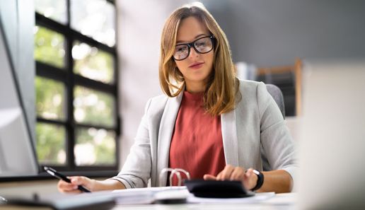 Problemy z KSeF. 7 pytań przedsiębiorców i odpowiedzi Ministerstwa Finansów