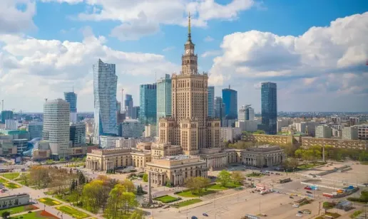 Nowelizacja VAT przyjęta. KSeF wchodzi w życie od 2026 r.