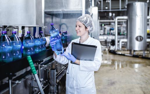 Wymiana dokumentów przez ocean, czyli digitalizacja w Rodowitej  z Roztocza