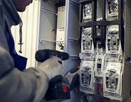 Emiter  - produkcja w branży elektrotechnicznej
